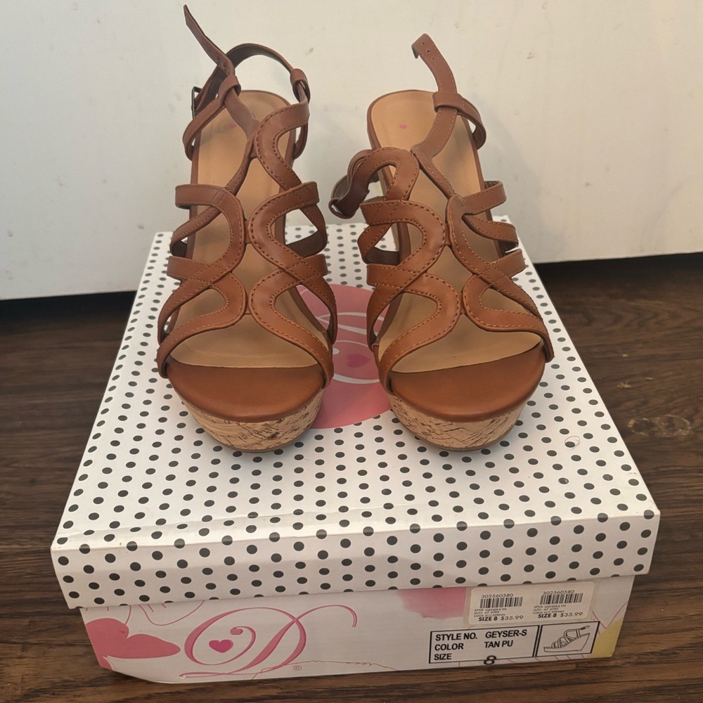 Brown wedges